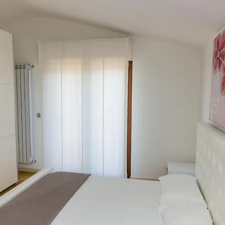 Residenza Borgo Degli Ulivi *